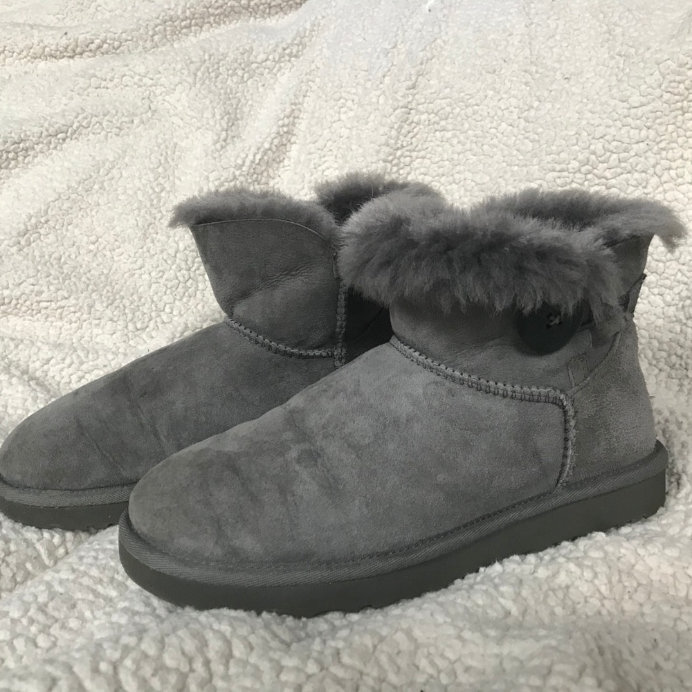UGG Mini Bailey Button II - Picture 3 of 5